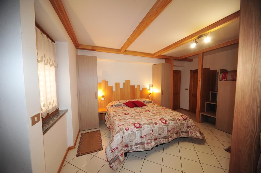 Appartamenti E Camere Veronica Cogolo Pokoj fotografie